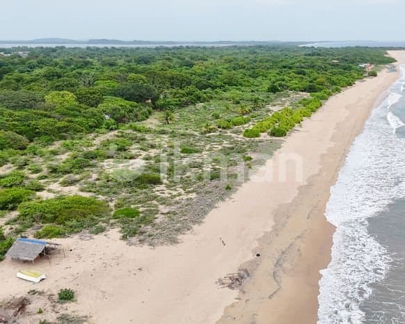 Beachfront Property for Lease in Trincomalee — photo 1